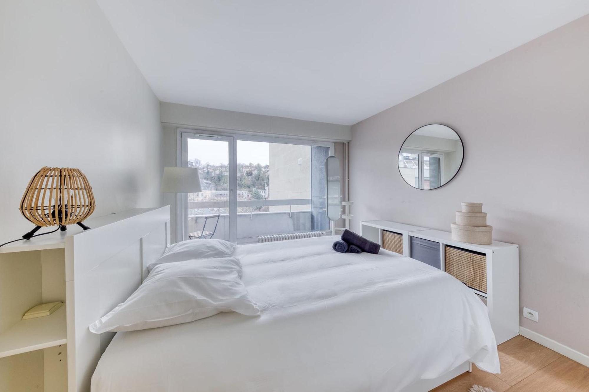 Grand Appartement Spacieux - Proche Paris 塞夫尔 外观 照片