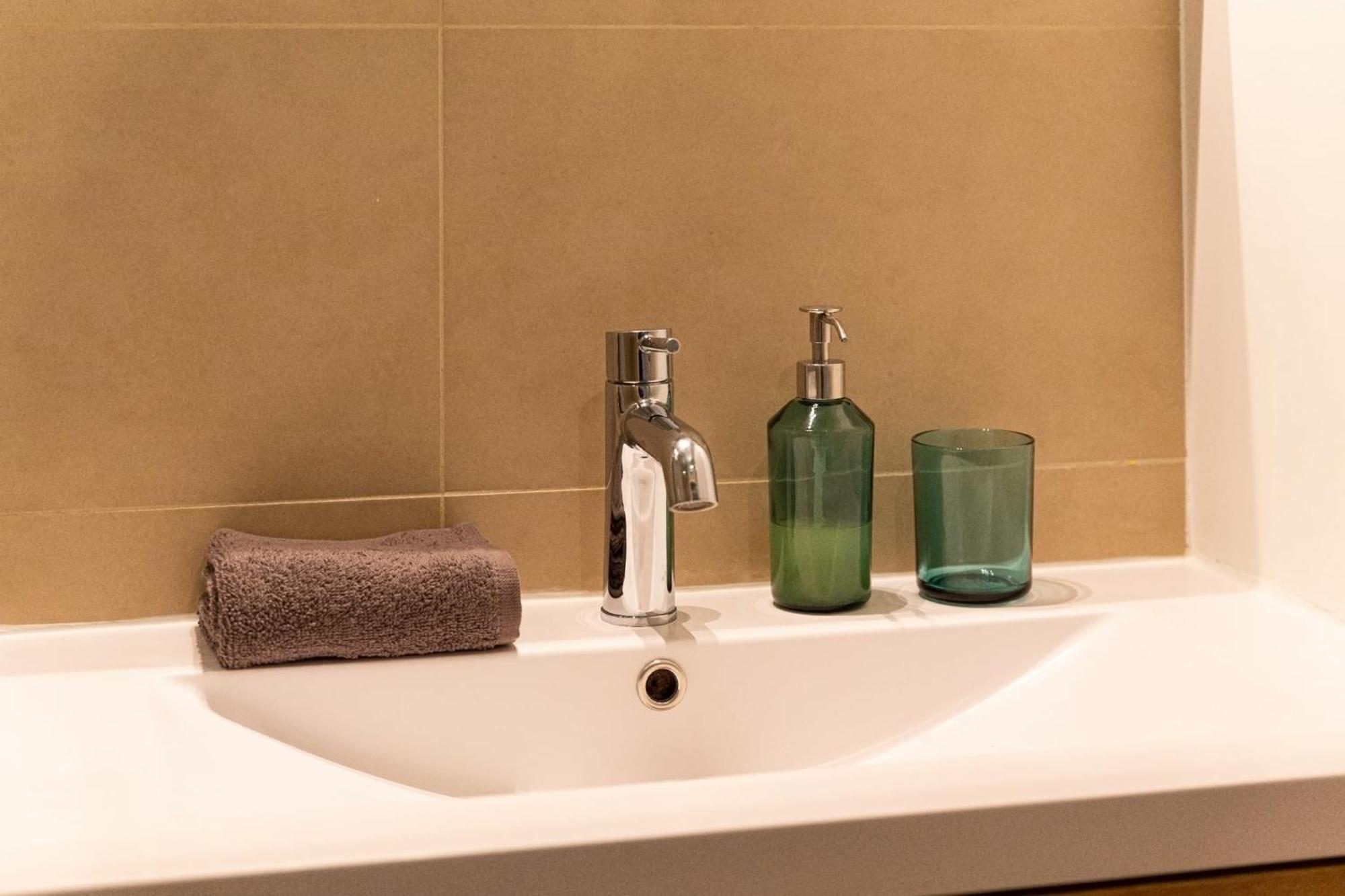 Grand Appartement Spacieux - Proche Paris 塞夫尔 外观 照片