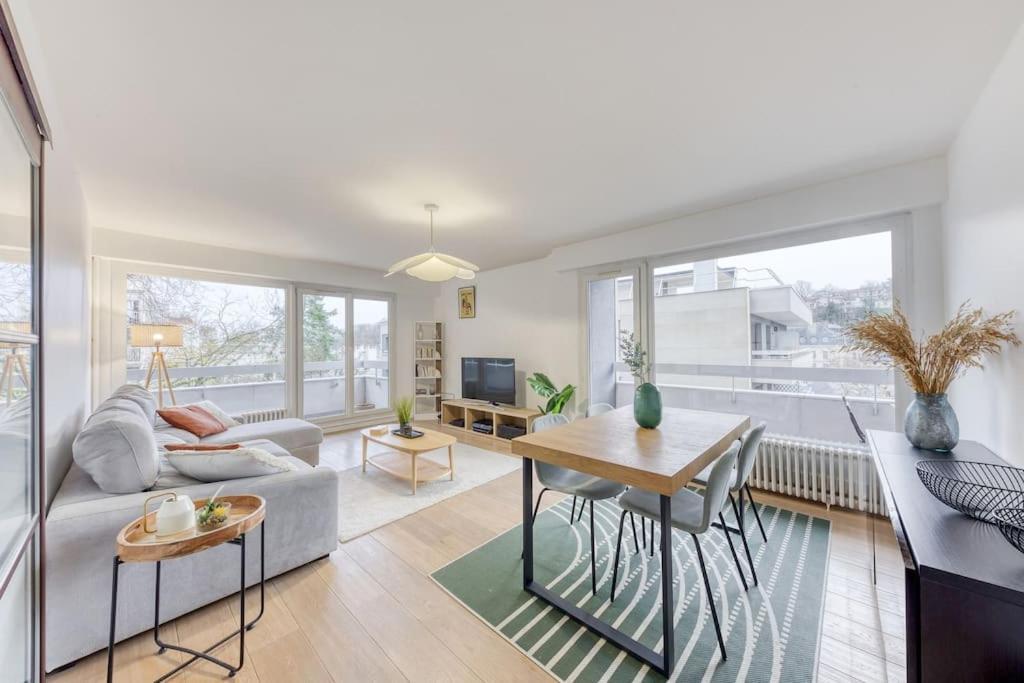 Grand Appartement Spacieux - Proche Paris 塞夫尔 外观 照片
